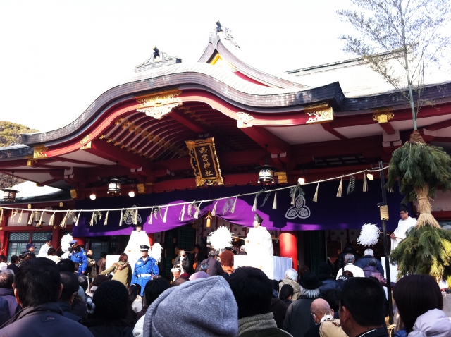 西宮神社　初詣　混雑